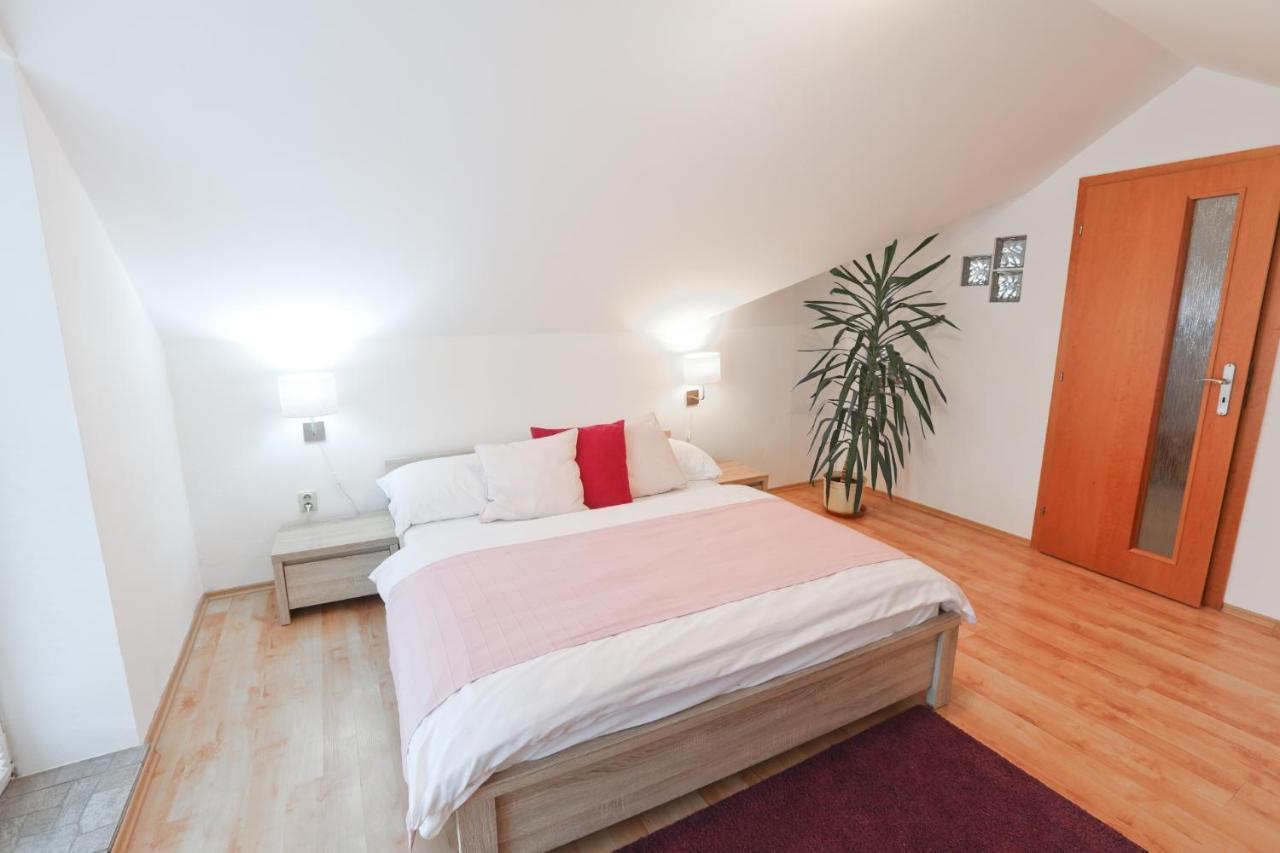 Penzion Modul Námestovo Exteriör bild
